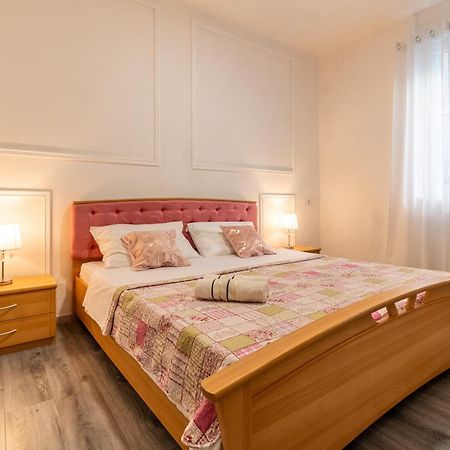 Apartment Lea Centar スプリト エクステリア 写真